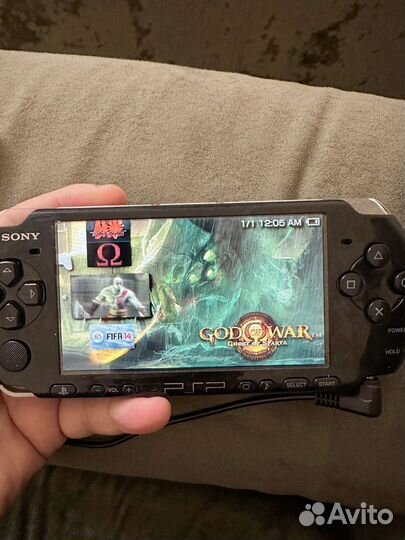 Sony psp 3008 прошитая 32гб + аксессуары