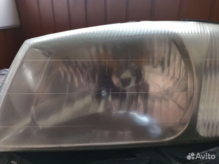Фара левая на hyundai accent (под восстановление)