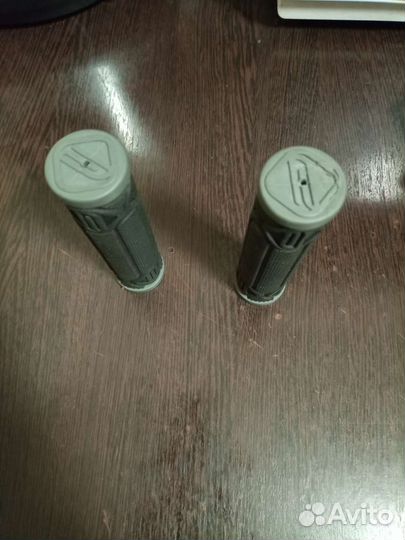 Грипсы для велосипеда