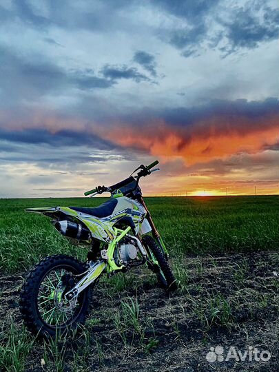 Питбайк Motolend Apex 125