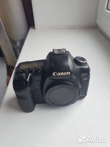 Зеркальный фотоаппарат Canon 5D mark2 body
