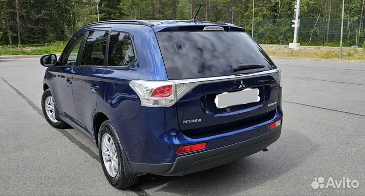Mitsubishi Outlander 2.4 CVT, 2013, 156 100 км