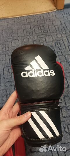 Боксерские перчатки 10 oz adidas