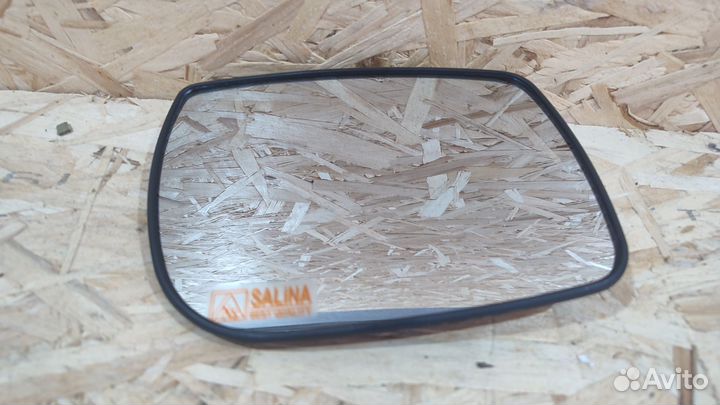 Зеркальный элемент LADA Granta правый