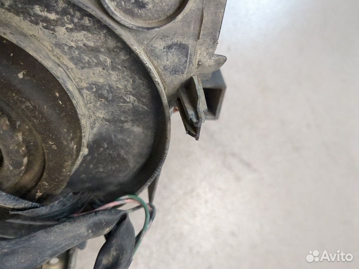 Фара (передняя) Nissan Navara, 2008