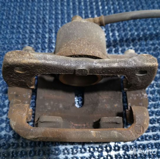 Суппорт Toyota BB