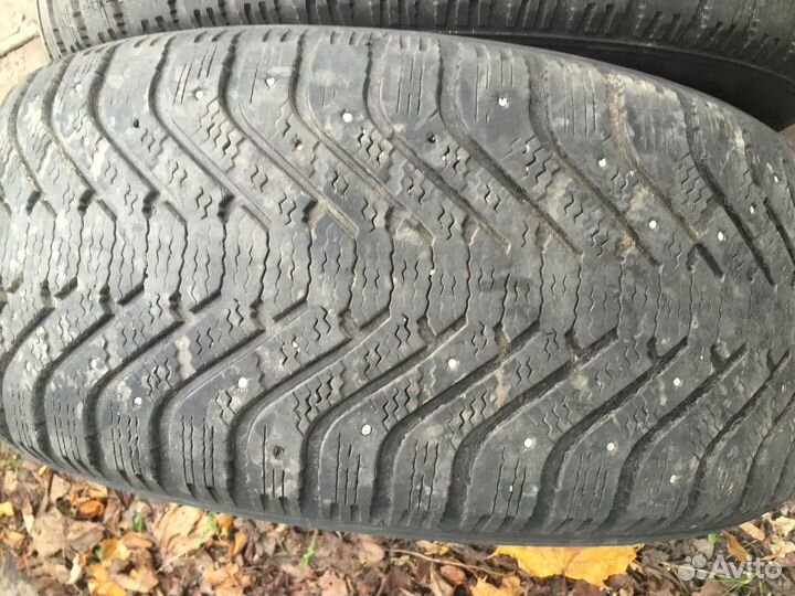 Goodyear UltraGrip 500 255/55 R18 109T