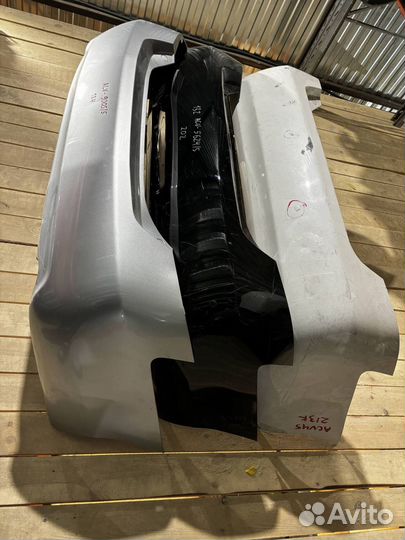 Бампер задний Toyota Camry