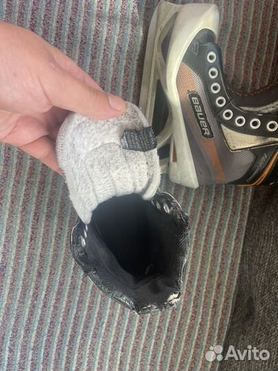 Хоккейные коньки bauer
