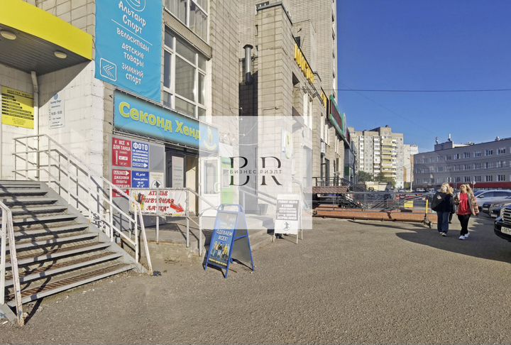 1 этаж Трафик Парковка Торговля, 300 м²