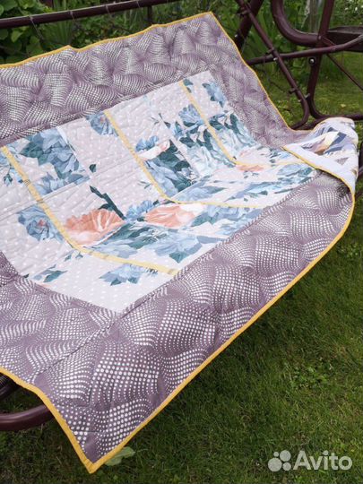 Лоскутное одеяло ручной работы