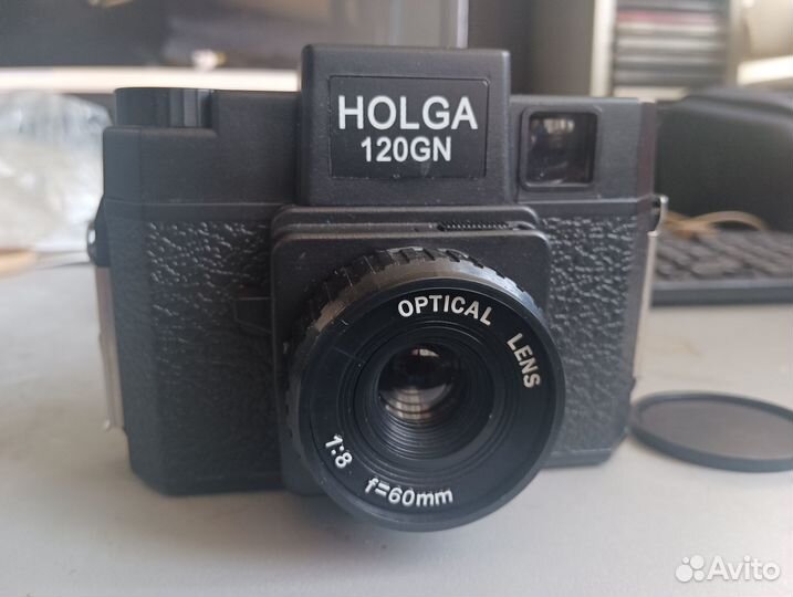 Пленочный фотоаппарат Holga 120GN