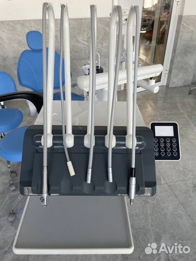 Стоматологическое кресло