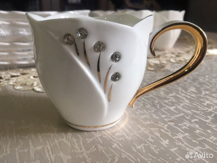 Чайный сервиз на 6 персон