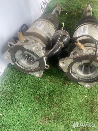 Пневмоамортизатор подвески задний Bentley