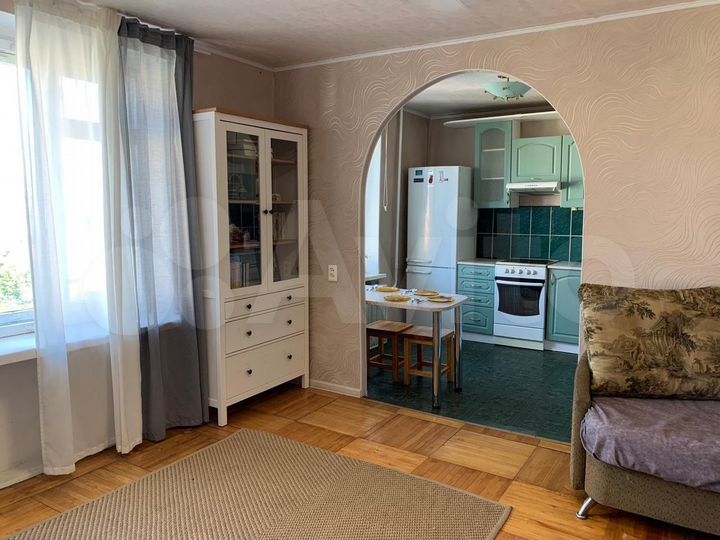 2-к. квартира, 57 м², 5/9 эт.