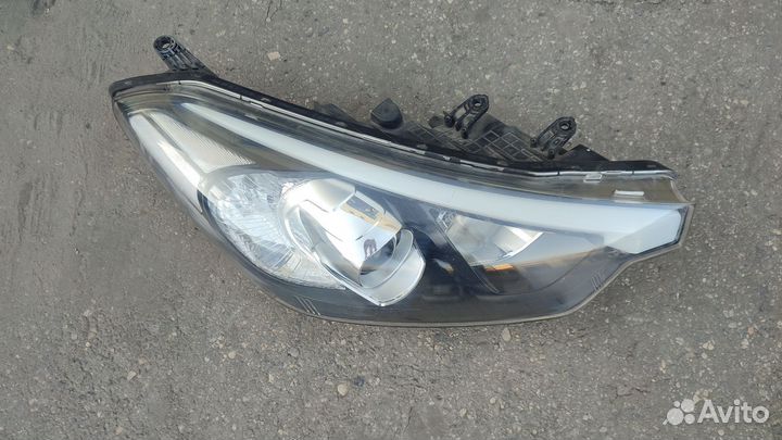 Фара правая Kia cetato 3 13-16г