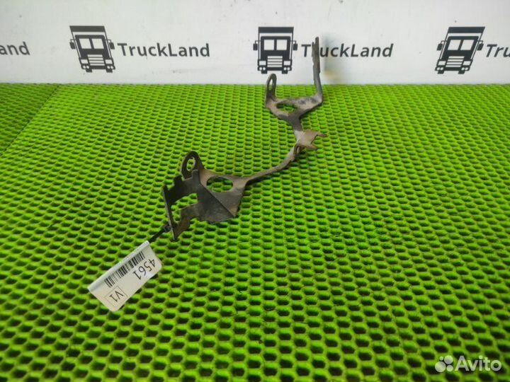 Кронштейн проводки рамы Volvo Fh 4