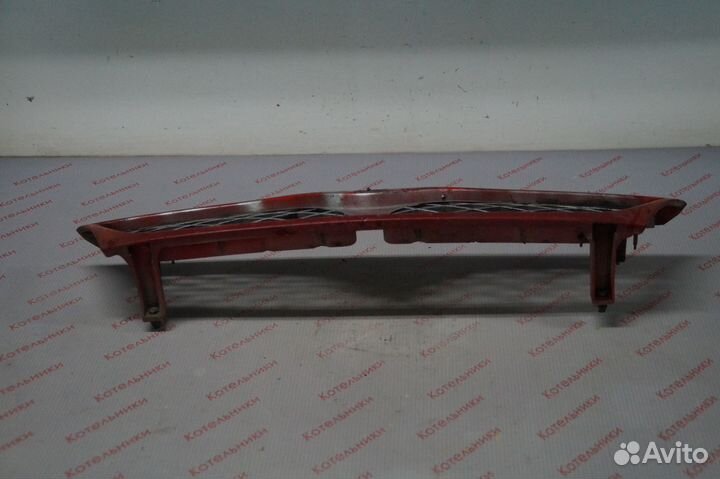 Nissan F2310-2N460 Решетка радиатора