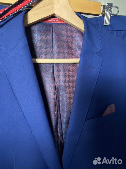 Костюм школьный 9-10 класс