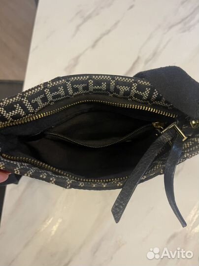 Сумка томми хилфигер женская