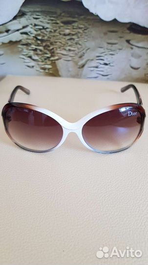 Солнцезащитные очки женские dior