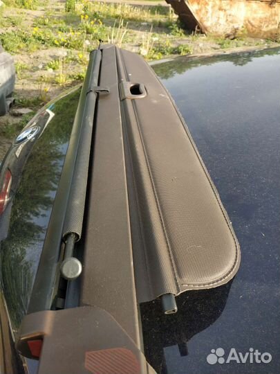 Продам шторку багажного отделения bmw e70 (табак)