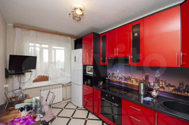 2-к. квартира, 53 м², 9/9 эт.