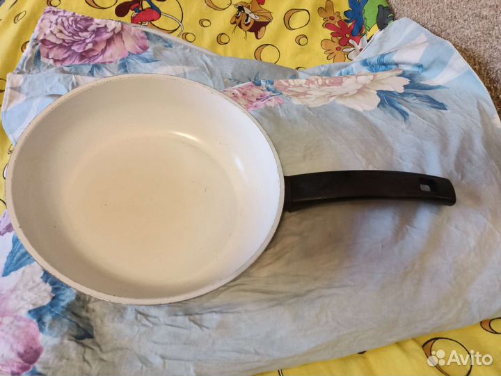Глубокая сковорода, 26 см