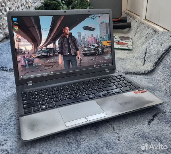 Мощный ноутбук Samsung 4-ядра/4-потока/ssd256