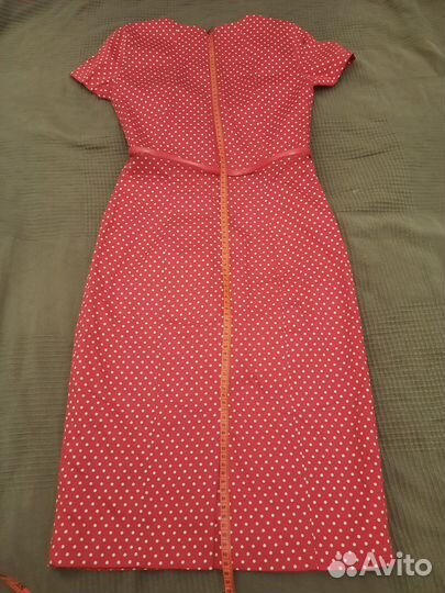 Платье красное