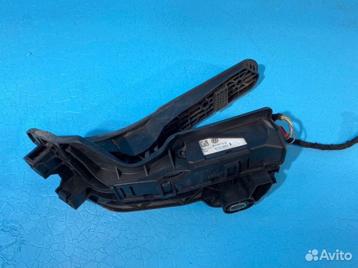 Педаль газа Volkswagen Golf 6 MK6 5K1 cgga 2010