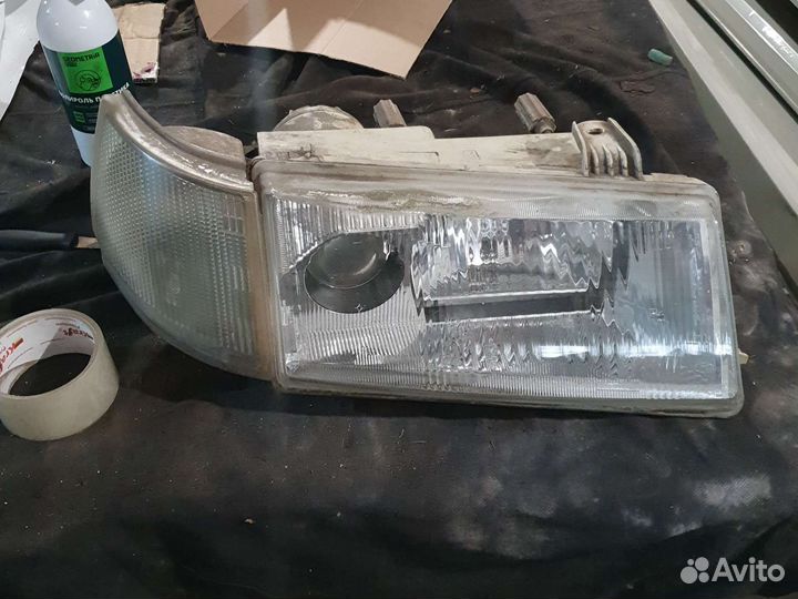 Фара правая 2110
