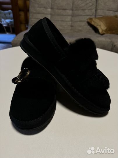Меховые тапочки ugg