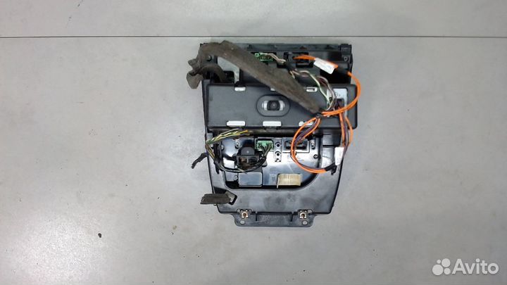 Магнитола Volvo XC90, 2005