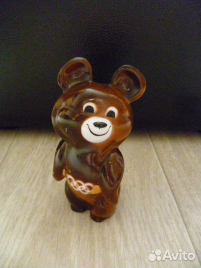 Олимпийский мишка статуэтка