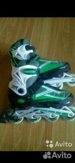 Роликовые коньки