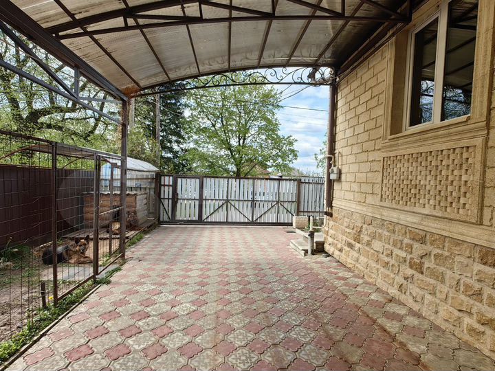 Дом 138 м² на участке 9 сот.