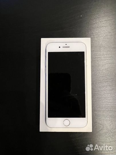 iPhone 7, 32 ГБ