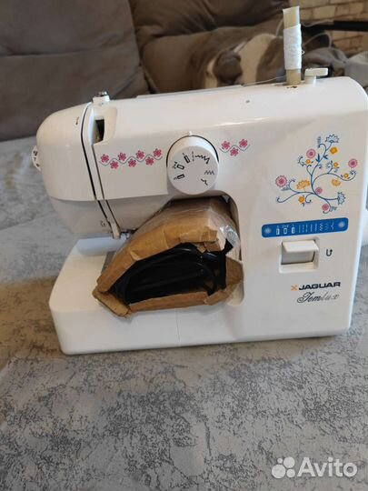 Швейная машина Jaguar