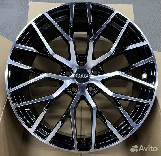 Диски на Audi Ауди Q7 R21