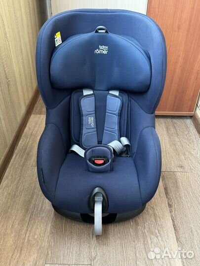 Автомобильное кресло britax romer trifix 2 i size