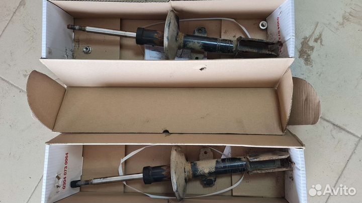 Амортизаторы передние на renault kaptur