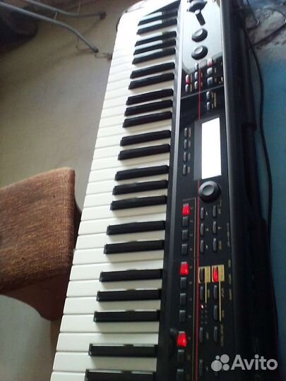 Korg kross в коробке