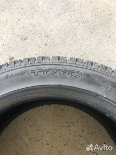 Toyo Observe Garit KX 235/45 R17 93Q