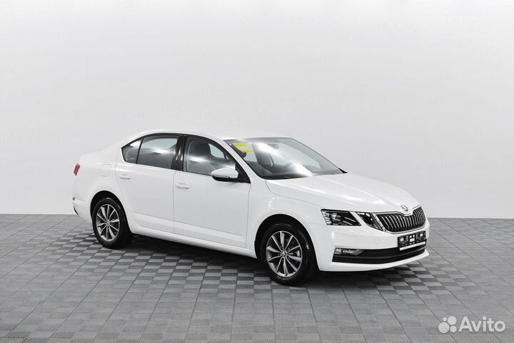 Skoda Octavia 1.5 AT, 2023, 21 км