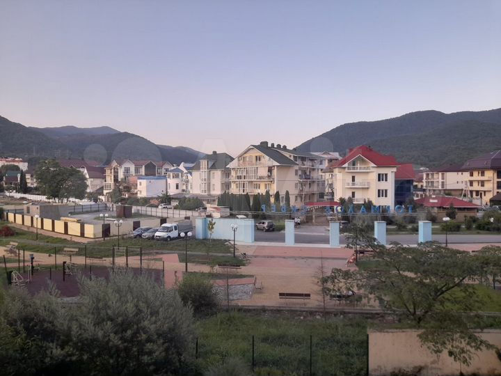 3-к. квартира, 98,2 м², 3/16 эт.