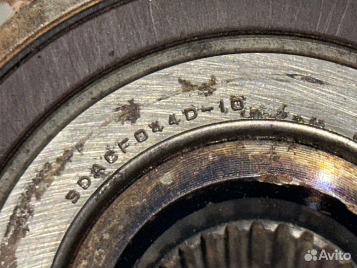 Ступичный подшипник передний Lexus/Toyota