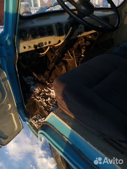 УАЗ 3303 бортовой, 1995