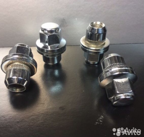 Гайки колесные Range Rover